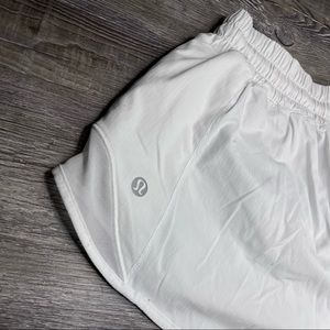 Lululemon white running shorts
